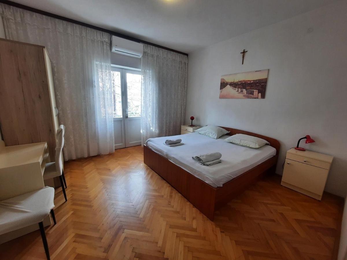 Apartments Nuic 748 Макарська Екстер'єр фото